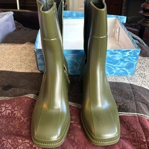 FREE PEOPLE jellies pluis khaki matte weather boots Size 10